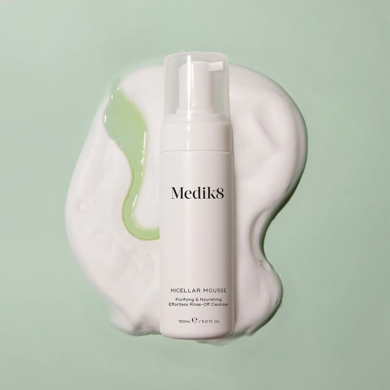 Medik8 Micellar Mousse Очищуючий засіб для вмивання - підходить для всіх типів шкіри, без зусиль очищує та живить - Зображення 2