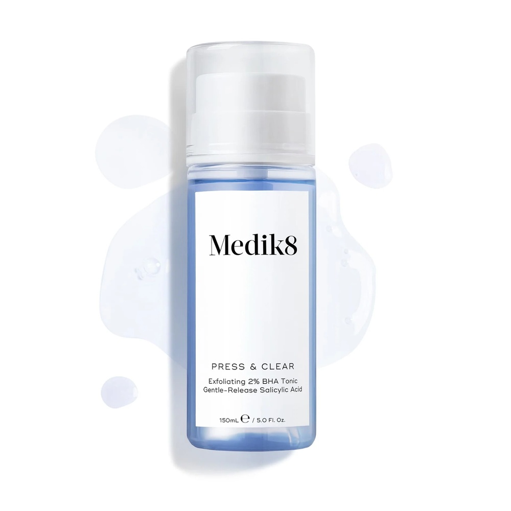 medik8-press-amp-clear-vidlushchuvalnyy-vna-tonik-z-2-inkapsulovanoiu-salitsylovoiu-kyslotoiu Купити Medik8 Press & Clear Відлущувальний ВНА-тонік з 2% інкапсульованою саліциловою кислотою