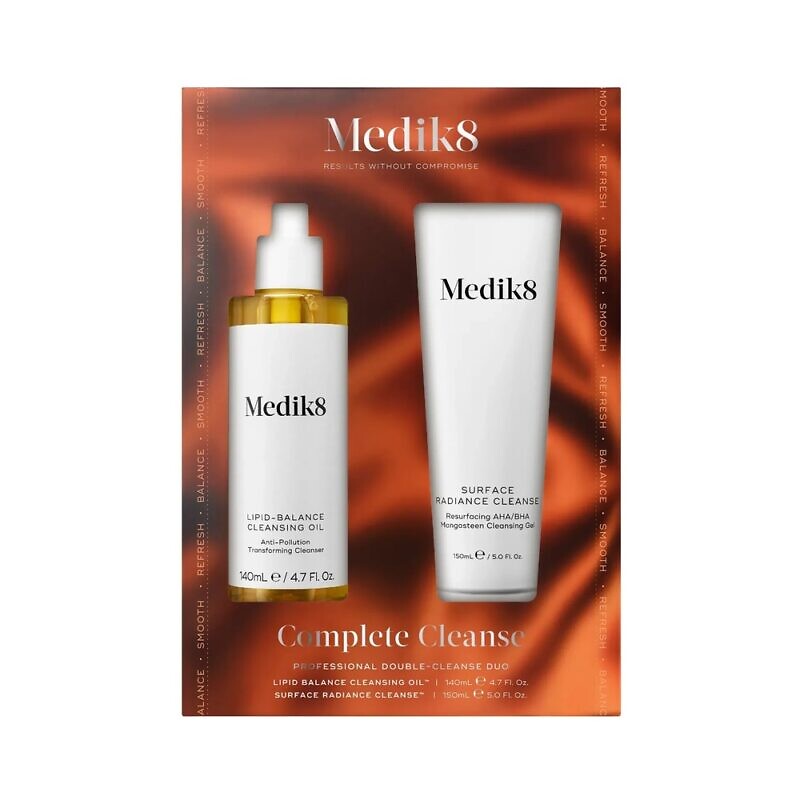 Купити набір для двоетапного очищення шкіри Medik8 Complete Cleanse Kit з доставкою по Україні.