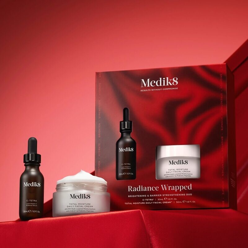 Medik8 Radiance Wrapped - Набір для освітлення шкіри та зміцнення захисного бар’єра - Зображення 2