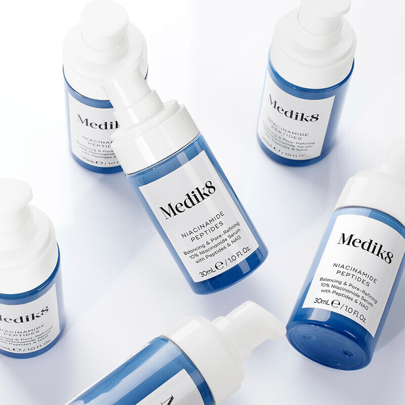 Medik8 Niacinamide Peptides 30 мл – Пептидна сироватка з 10% ніацинаміду для зменшення висипань та візуального звуження пор - Зображення 2