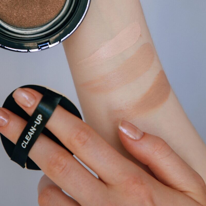 CU Skin Clean-Up Skinfit Cushion Pact (Ton 19) – Інноваційний кушон зі змінним блоком SPF50+ PA+++ (Тон 19) - Зображення 4