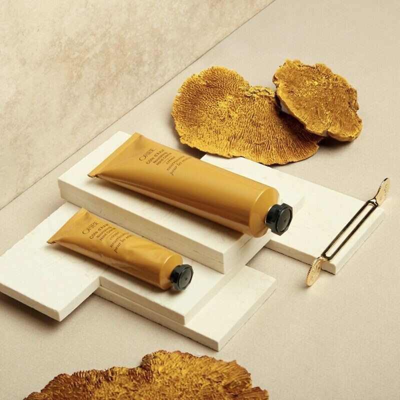 Oribe Cote d'Azur Nourishing Hand Cream – Живильний крем для рук "Лазурне узбережжя" - Зображення 3