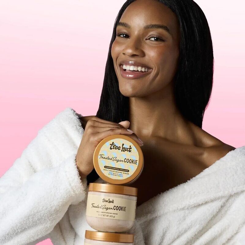 Tree Hut Frosted Sugar Cookie Moisturizing Scrub 425 гр – Зволожувальний скраб для тіла - Зображення 3