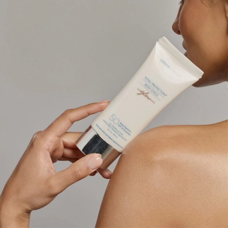 Colorescience Sunforgettable Total ProtectionTM Body Shield Glow SPF 50 – Сонцезахисний крем для тіла SPF 50 - Зображення 3